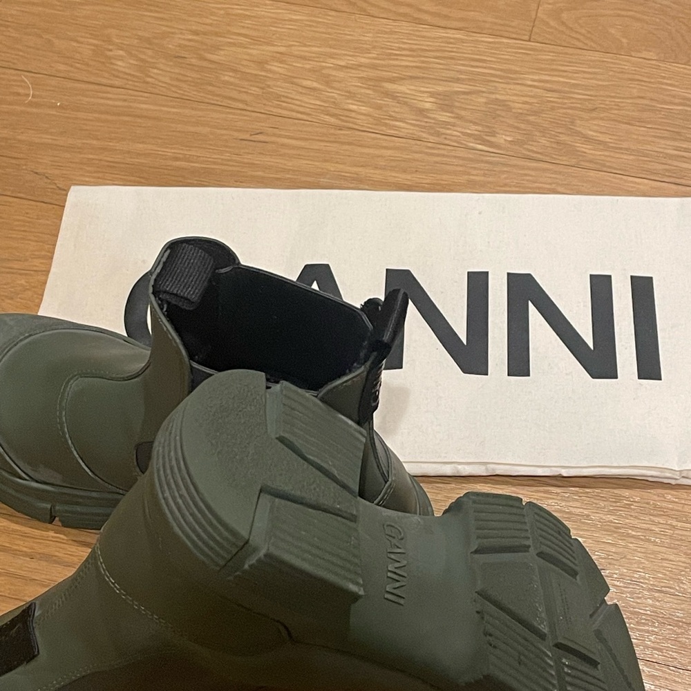 Almost like brand new. 
GANNI boots 7.5, water resistant